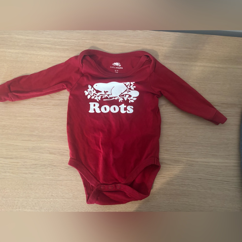 ROOTS diaper shirt 3-6 months